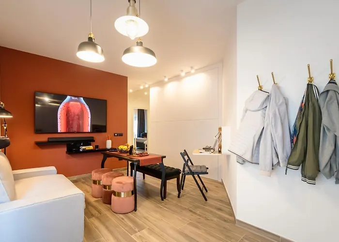 Stella - Luxury By The Sea - Boutique Мартинсикуро