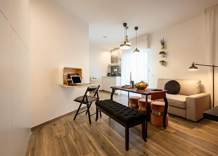 Stella - Luxury By The Sea - Boutique